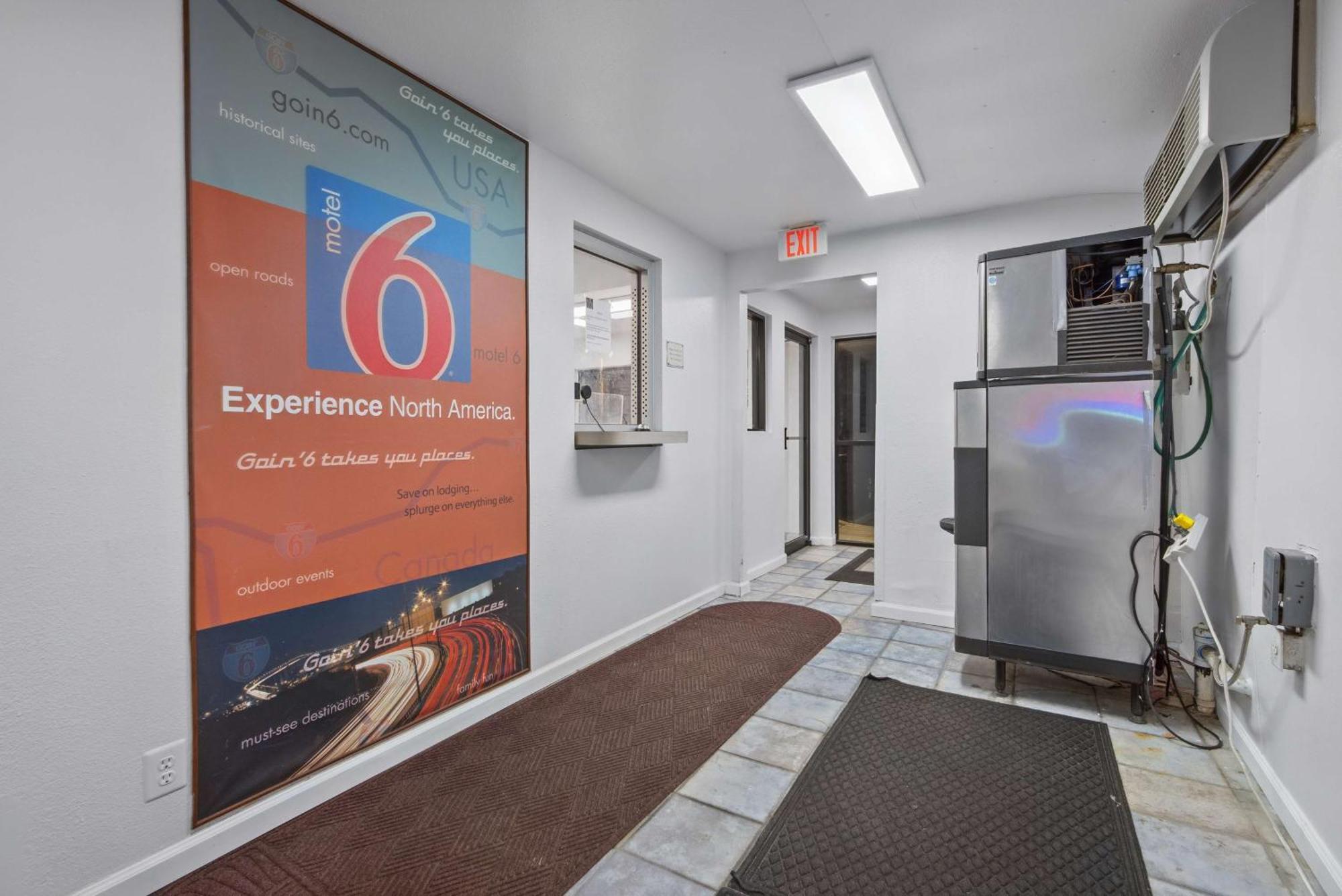 Motel 6-Normal, Il - Bloomington Area Buitenkant foto